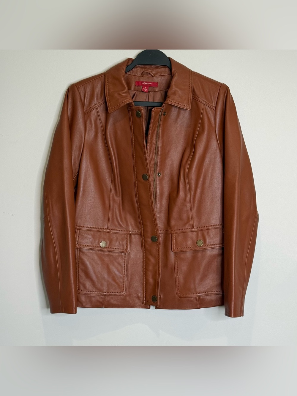 Liz Claiborne chestnut brown leather zip up jacket with pockets
